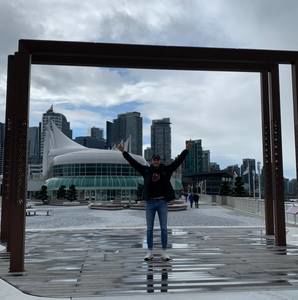 Meet your Posher, Eric